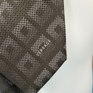 Versace Black and Gray Diamond Pattern Tie